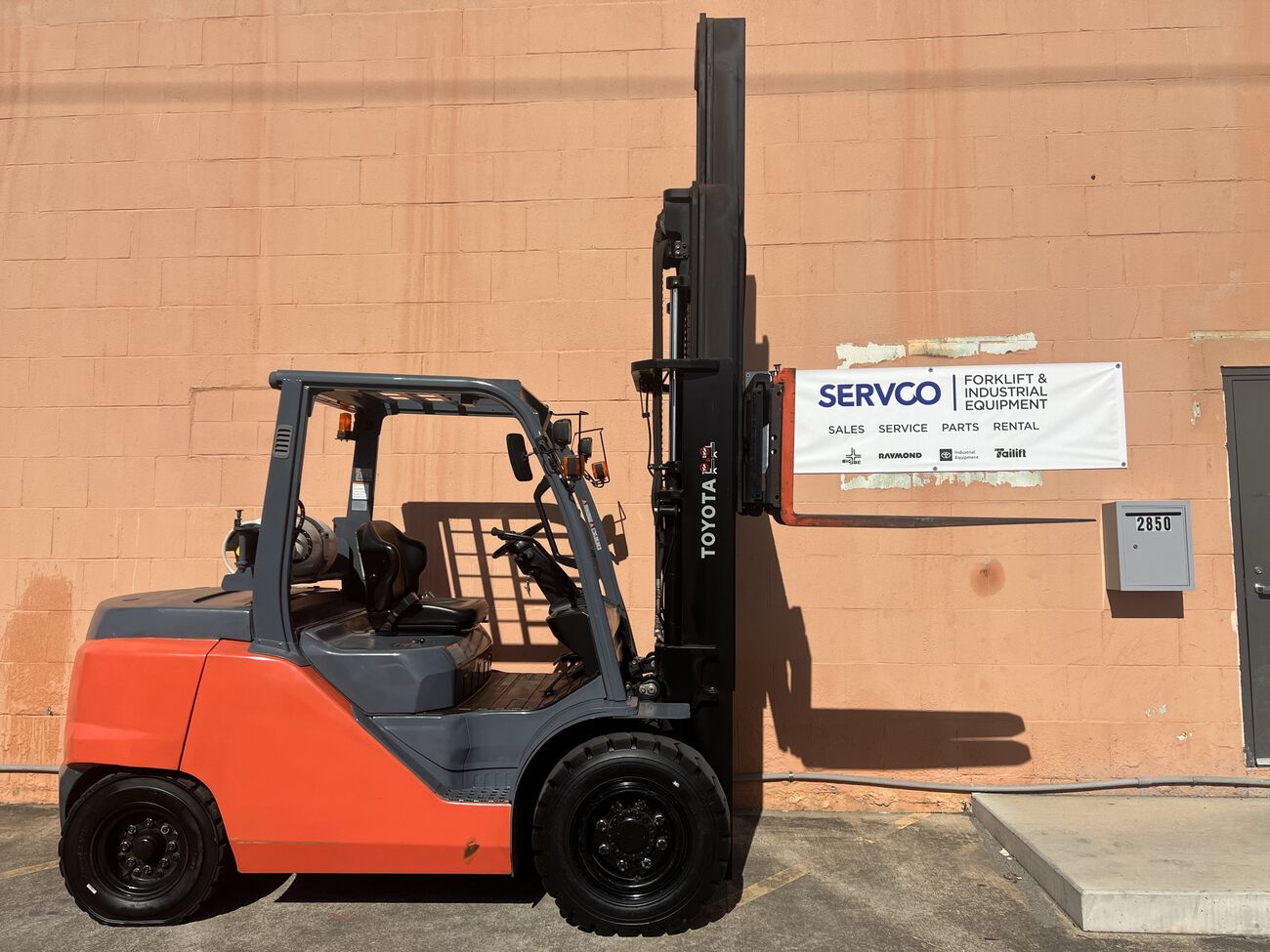image of used 2019 toyota 8FG45U forklift for sale